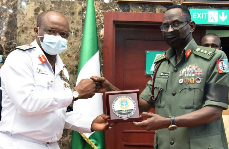 CHIEF OF DEFENCE STAFF HOLDS MAIDEN MEETING WITH NAVAL PERSONNEL IN ABUJA AREA, CHARGES THEM TO REMAIN COMMITED TO THE SERVICE.